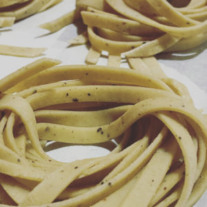 Read more about the article Artichoke Pepper Fettuccine